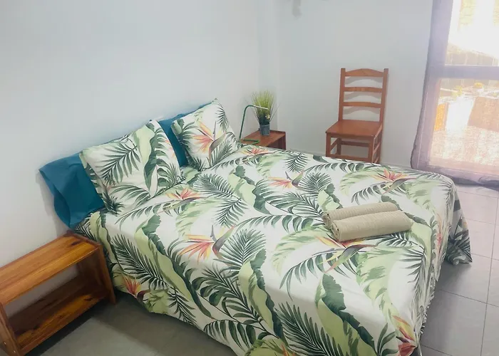 Blue Sea Apartment *